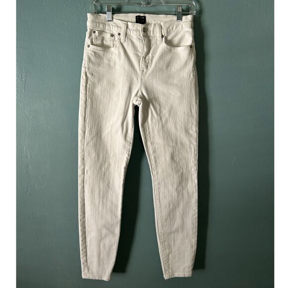 J Crew women's 9" Mid Rise Skinny white jeans size 28 inseam 27" - Picture 1 of 3